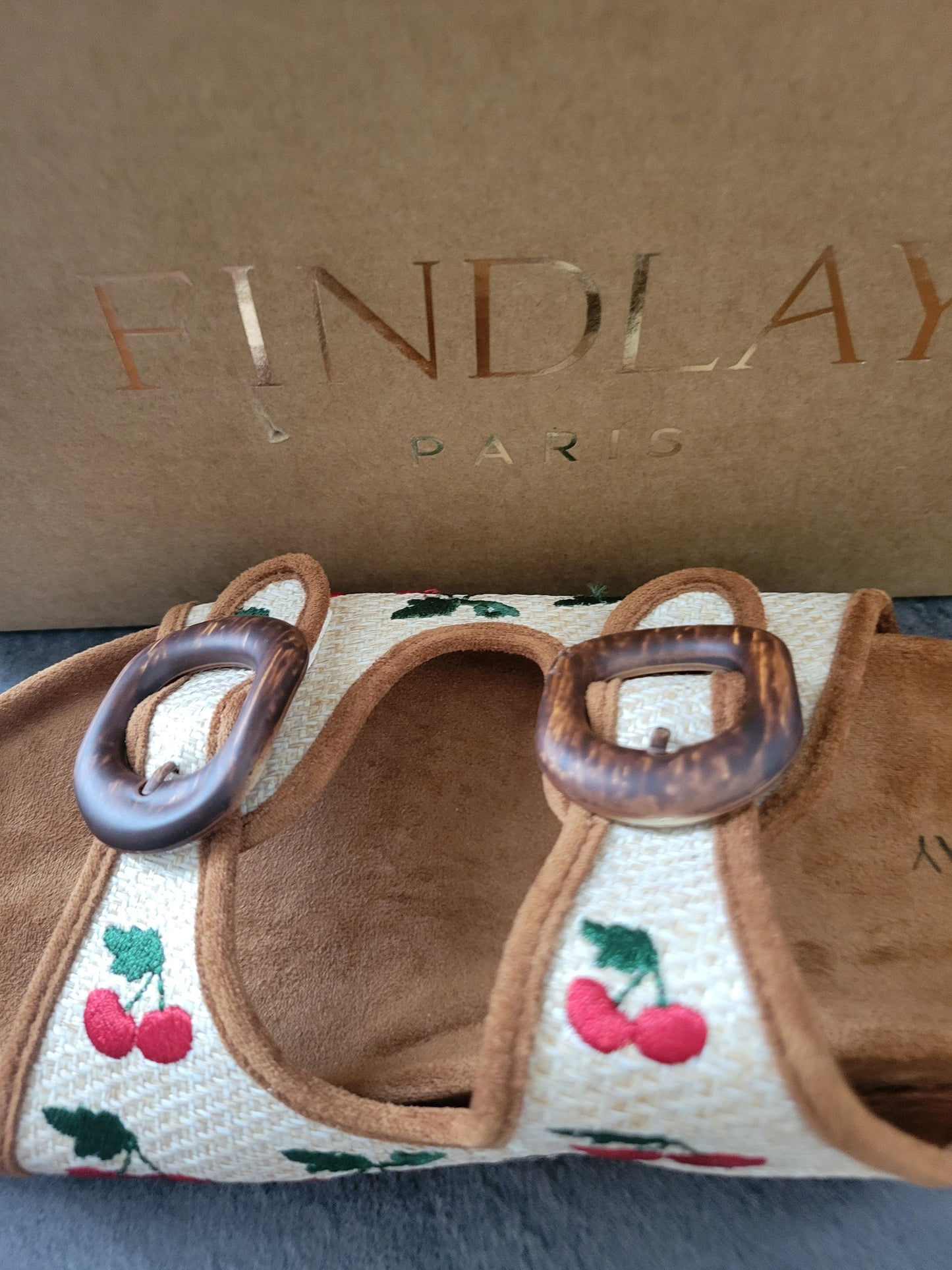 Sandales brodés Findlay Paris